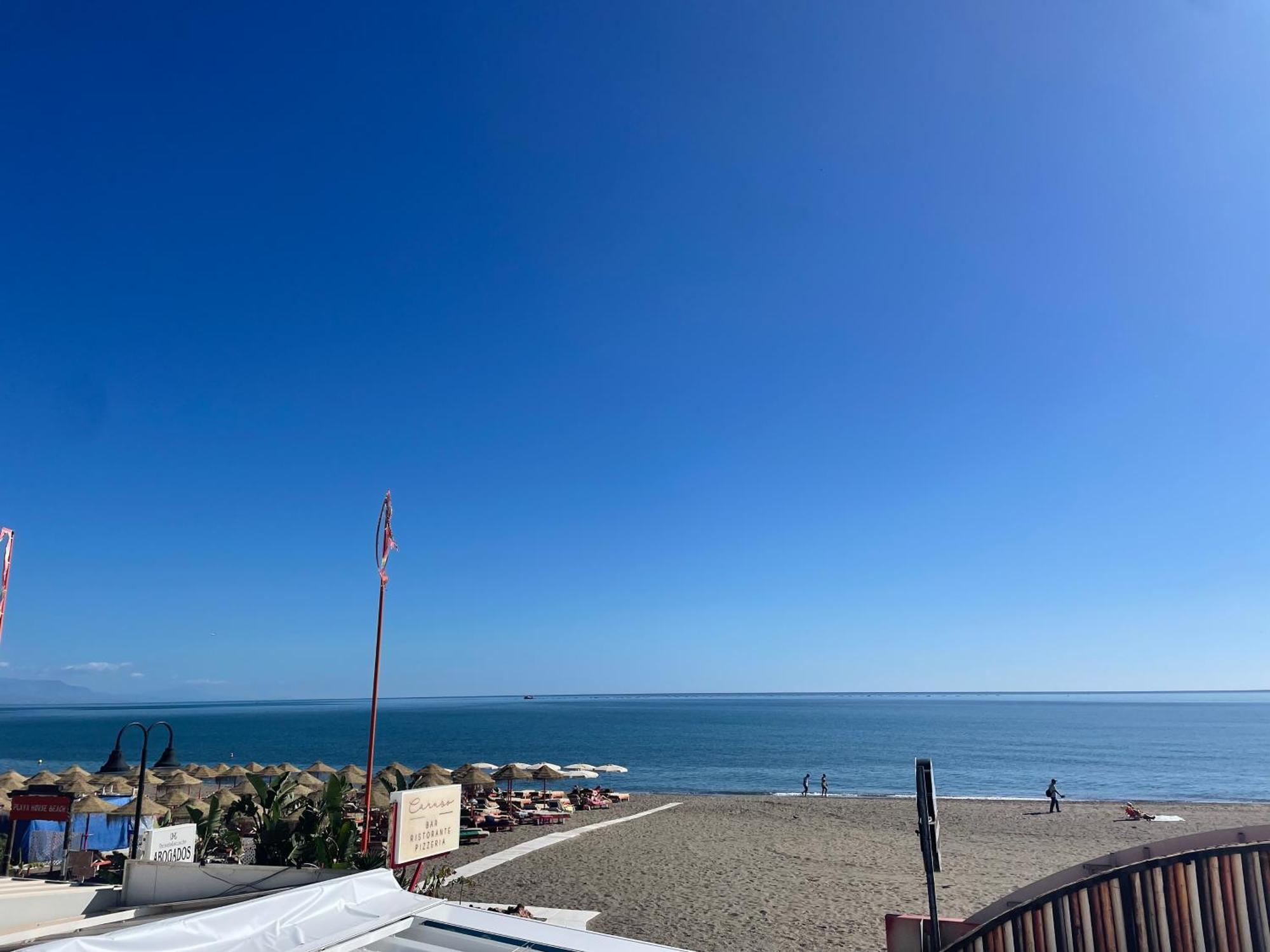 Apartamento Calma Carihuela Beach - 10 Metros De La Playa Torremolinos Exteriör bild