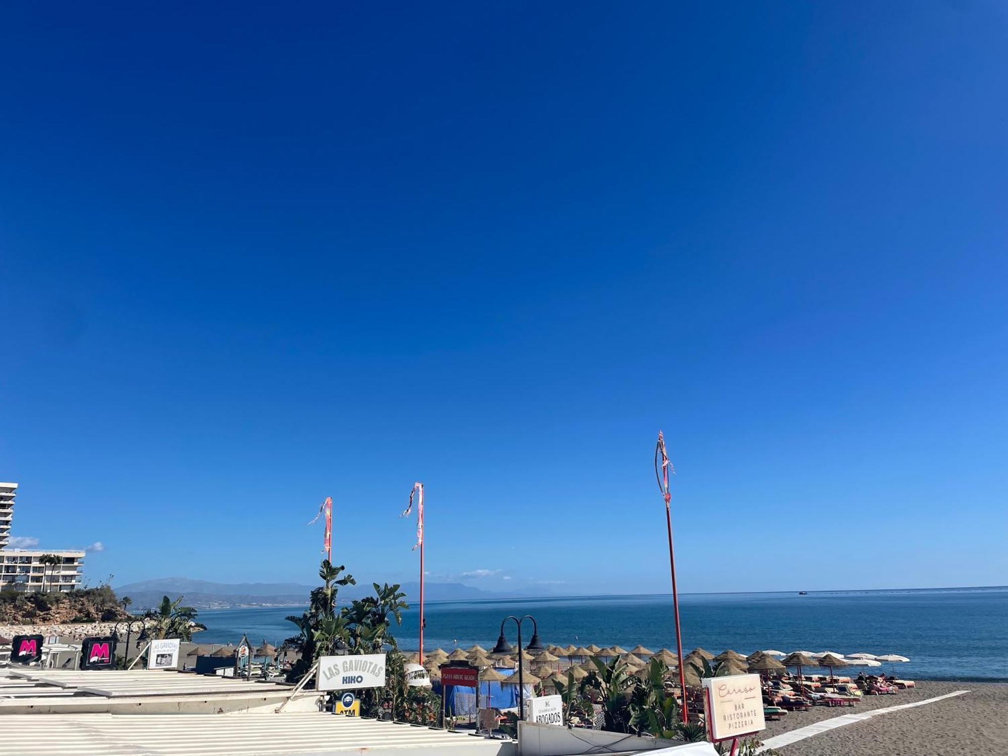 Apartamento Calma Carihuela Beach - 10 Metros De La Playa Torremolinos Exteriör bild