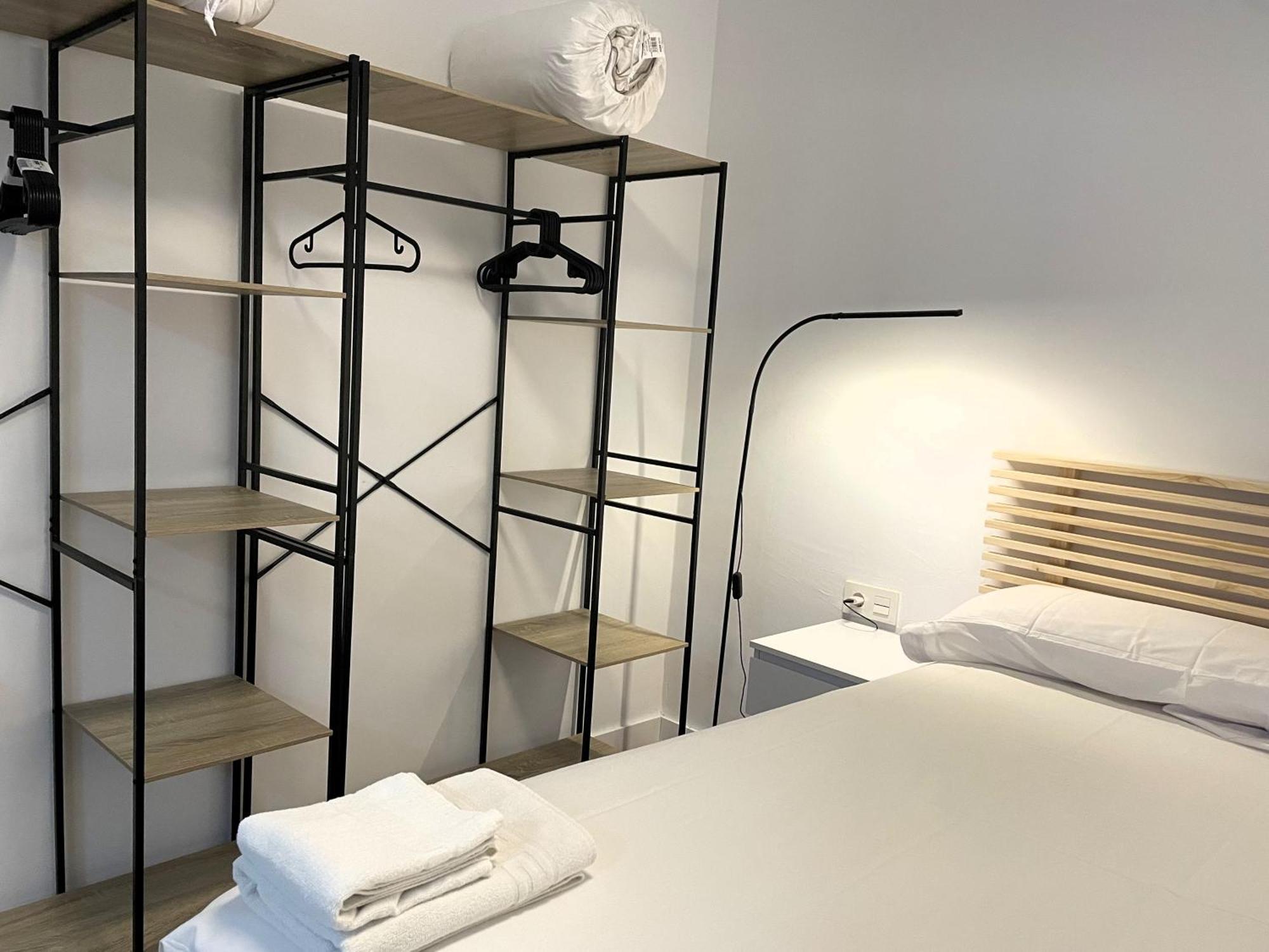 Apartamento Calma Carihuela Beach - 10 Metros De La Playa Torremolinos Exteriör bild